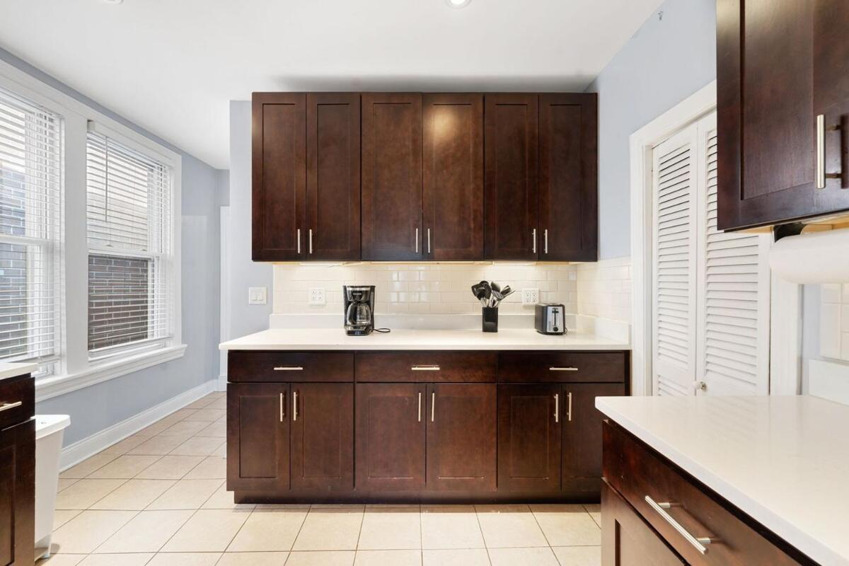 Stylish 2Br Urban Retreat In River West Chicago Exterior foto
